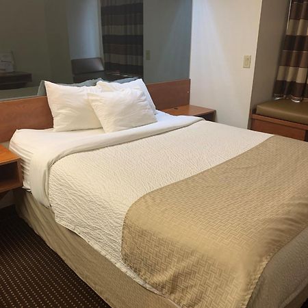 Microtel Inn & Suites By Wyndham Rice Lake Dış mekan fotoğraf