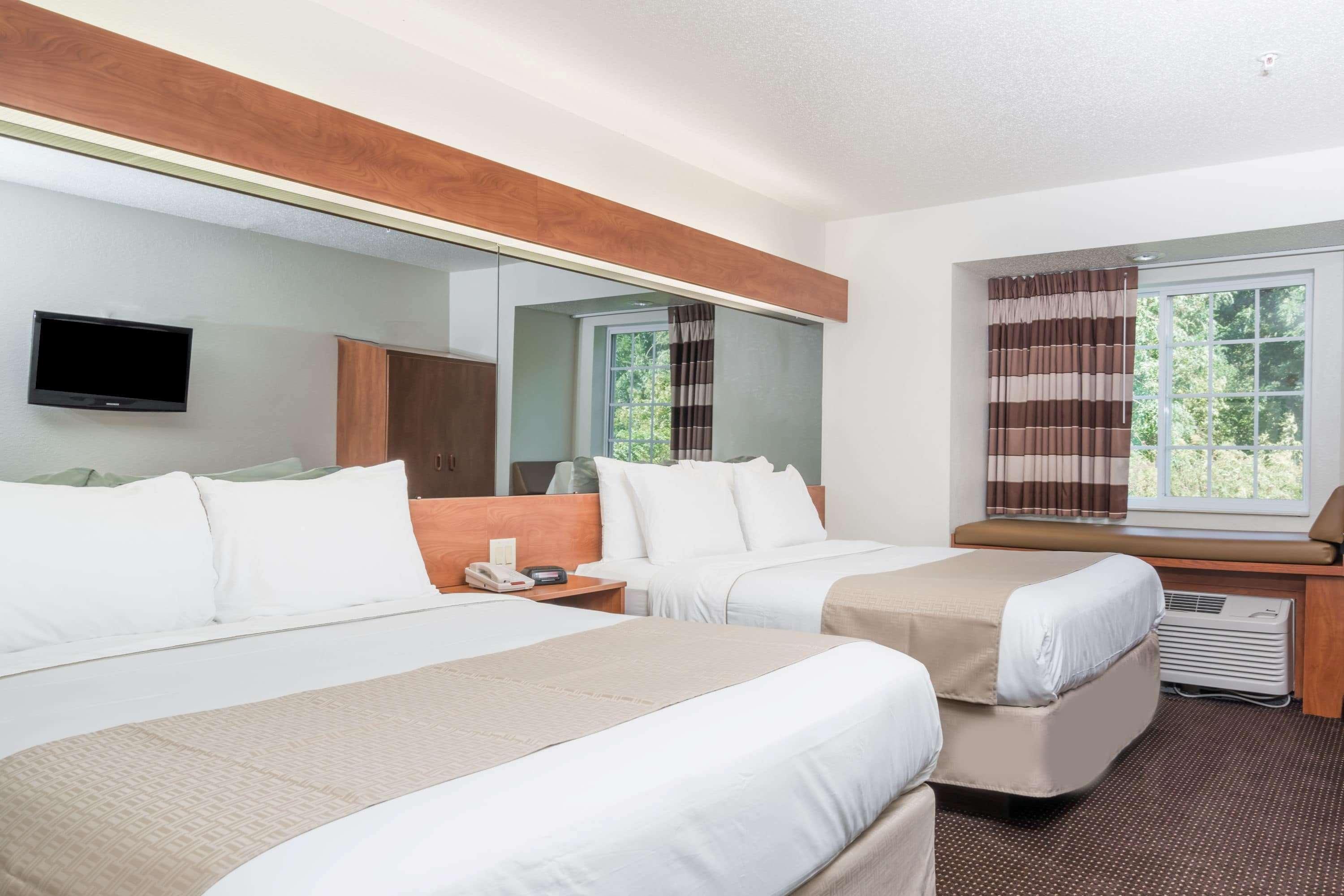 Microtel Inn & Suites By Wyndham Rice Lake Dış mekan fotoğraf