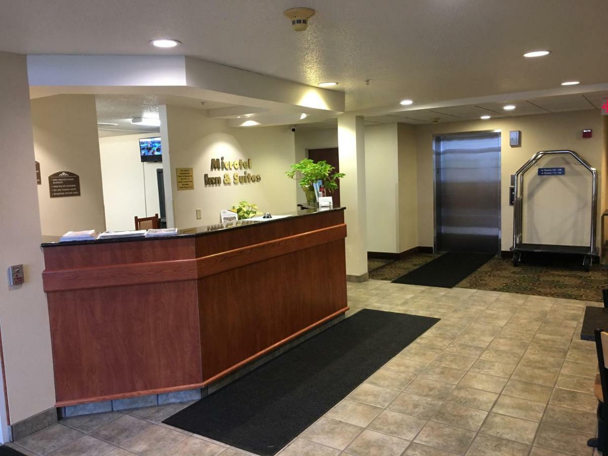 Microtel Inn & Suites By Wyndham Rice Lake Dış mekan fotoğraf